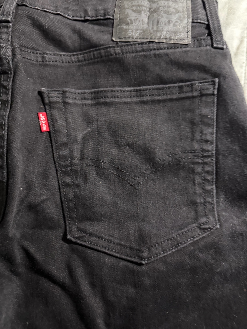 Levi's Black Slim Straight Men's Jeans with Red Tab